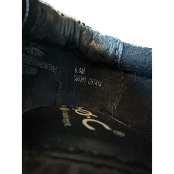 Boc Born Peggy Skull & Cross Bone Slip On Wedge Comfort Clogs Black White Sz 6.5 - Picture 9 of 10